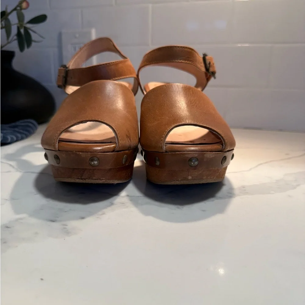 Five Worlds Tan Leather Platform Clogs with Studs and Ankle Strap - Picture 2 of 7